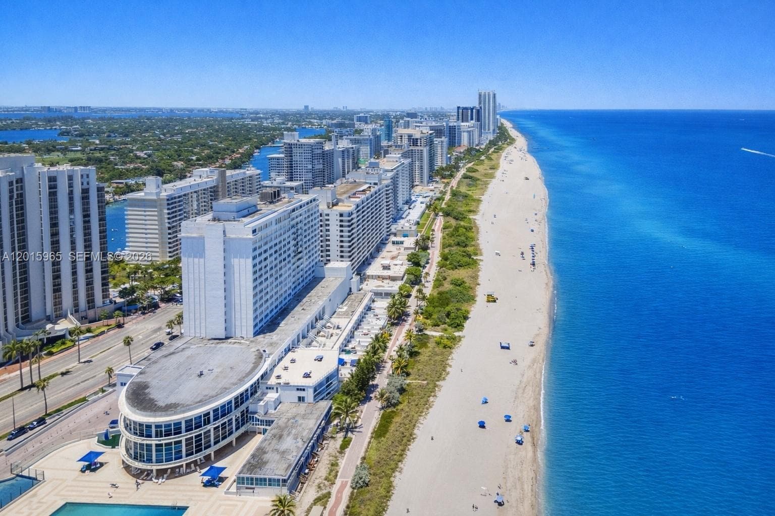 5445 Collins Ave # 1606, Miami Beach FL 33140 — 25