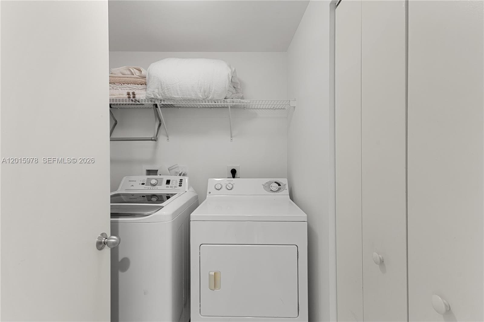 21055 Yacht Club Dr # 1707, Aventura FL 33180 — 24
