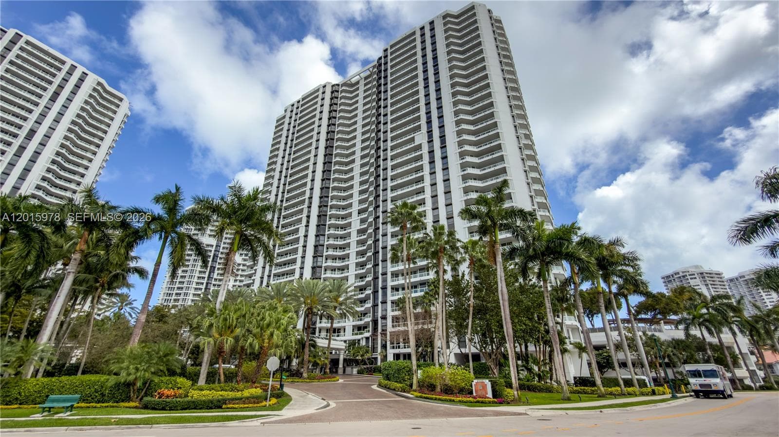 21055 Yacht Club Dr # 1707, Aventura FL 33180 — 30