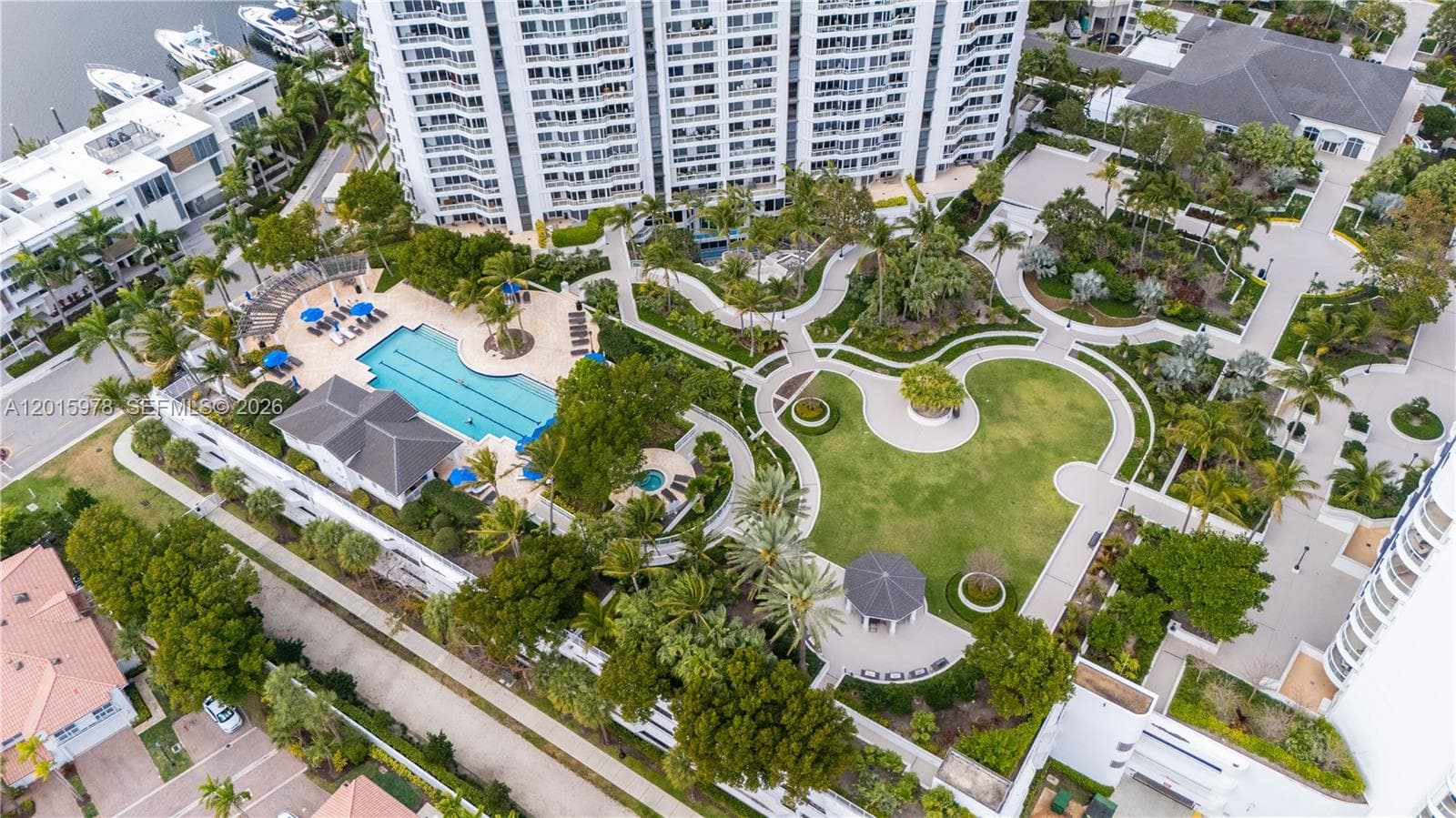 21055 Yacht Club Dr # 1707, Aventura FL 33180 — 34