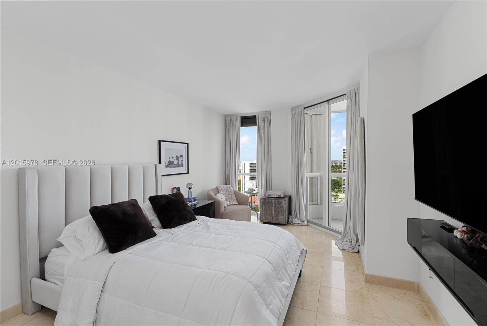 21055 Yacht Club Dr # 1707, Aventura FL 33180 — 19