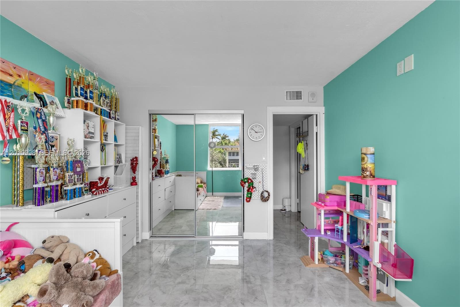 16565 NE 26th Ave # 2B, North Miami Beach FL 33160 — 18