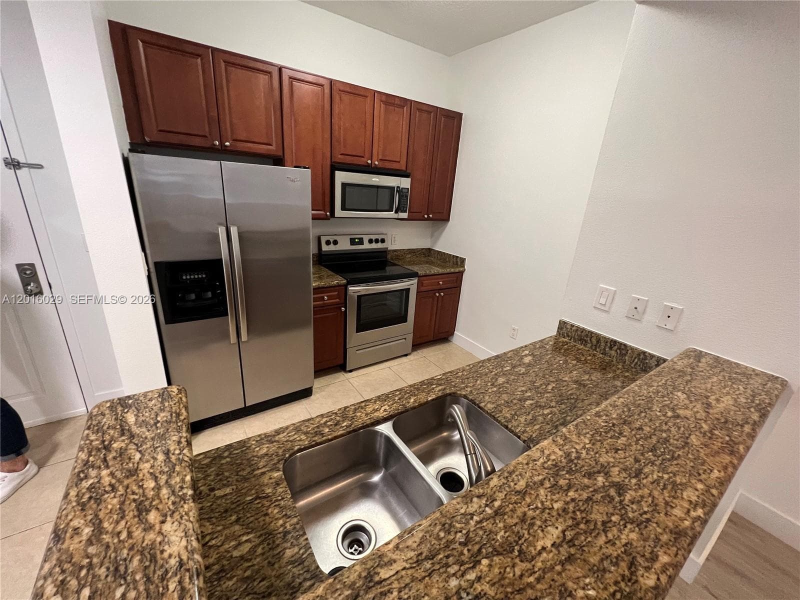 3001 NE 185th St # 122, Aventura FL 33180 — 3