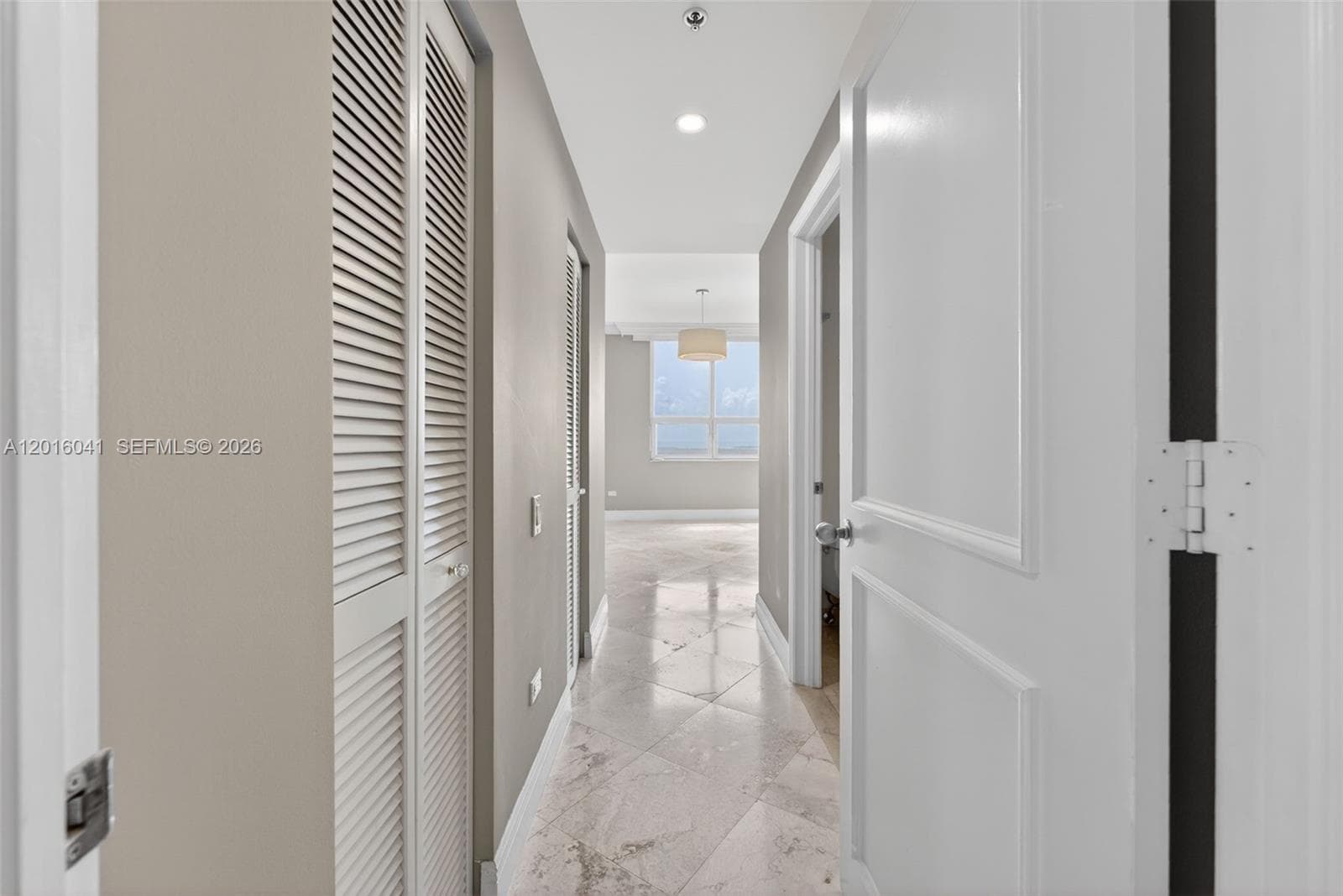 808 Brickell Key Dr # 3304, Miami FL 33131 — 23