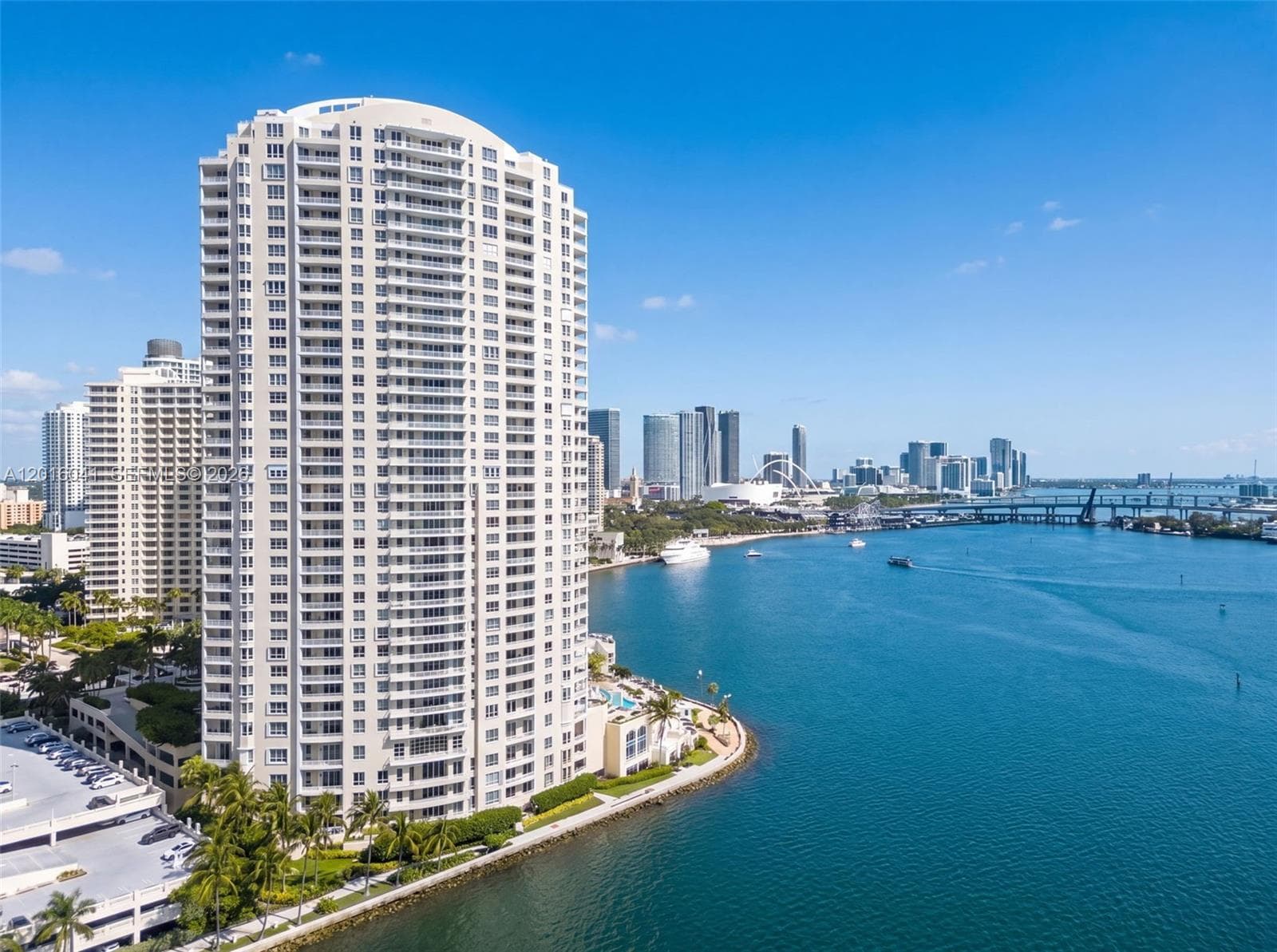 808 Brickell Key Dr # 3304, Miami FL 33131 — 2