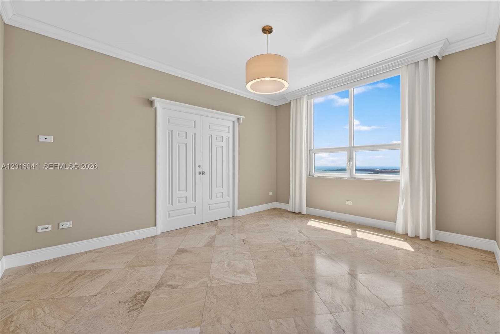 808 Brickell Key Dr # 3304, Miami FL 33131 — 37