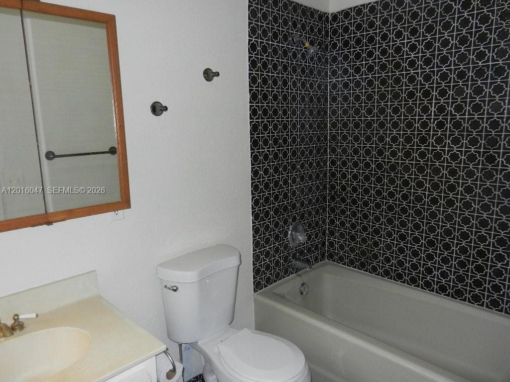 18950 SW 240th St, Homestead FL 33031 — 35