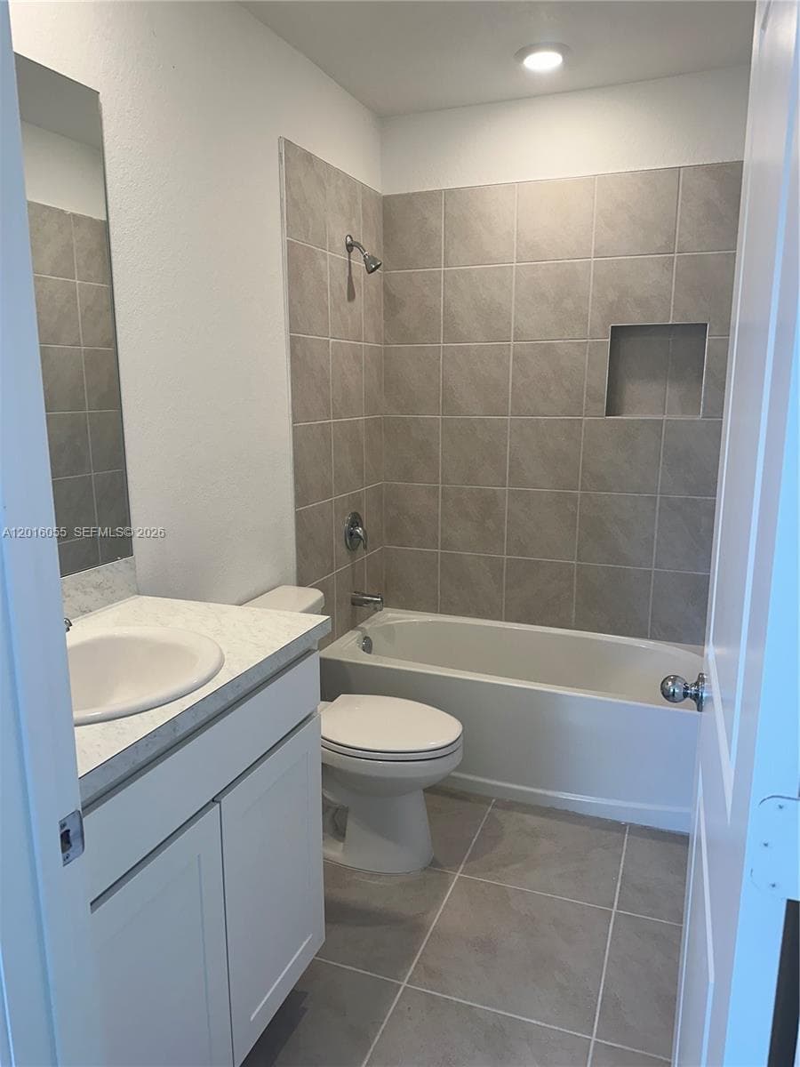 509 NE 1st Dr, Florida City FL 33034 — 12