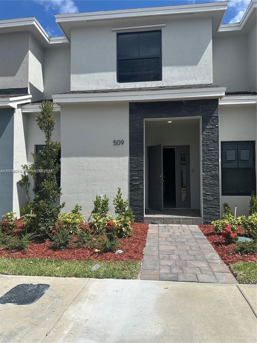 509 NE 1st Dr, Florida City FL 33034 — 24