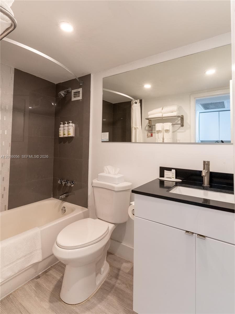 19201 Collins Ave # 425, Sunny Isles Beach FL 33160 — 8