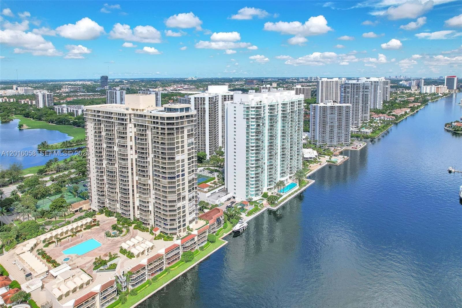20191 E Country Club Dr # 601, Aventura FL 33180 — 36