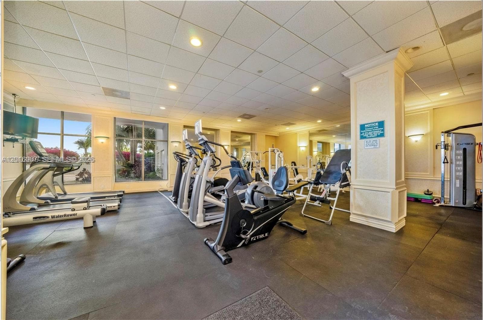 5700 Collins Ave # 3H, Miami Beach FL 33140 — 23