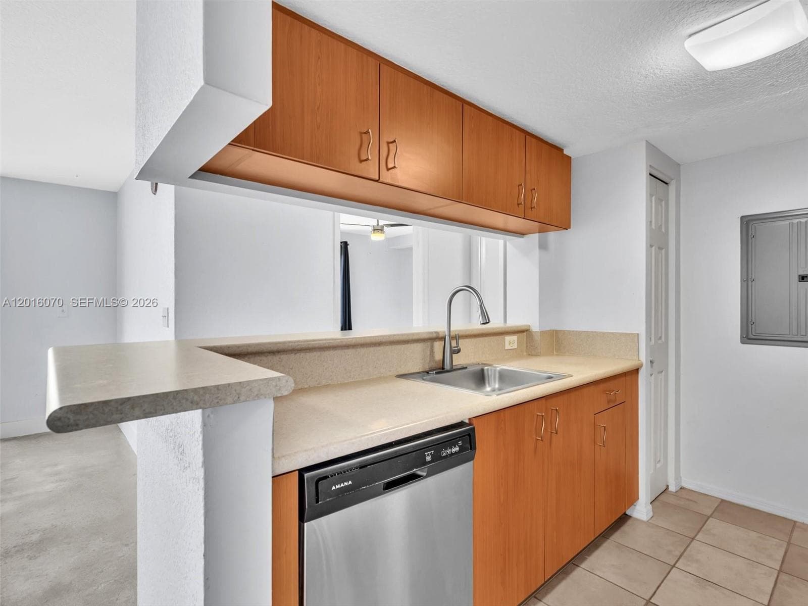 816 NW 11th St # 1208, Miami FL 33136 — 13