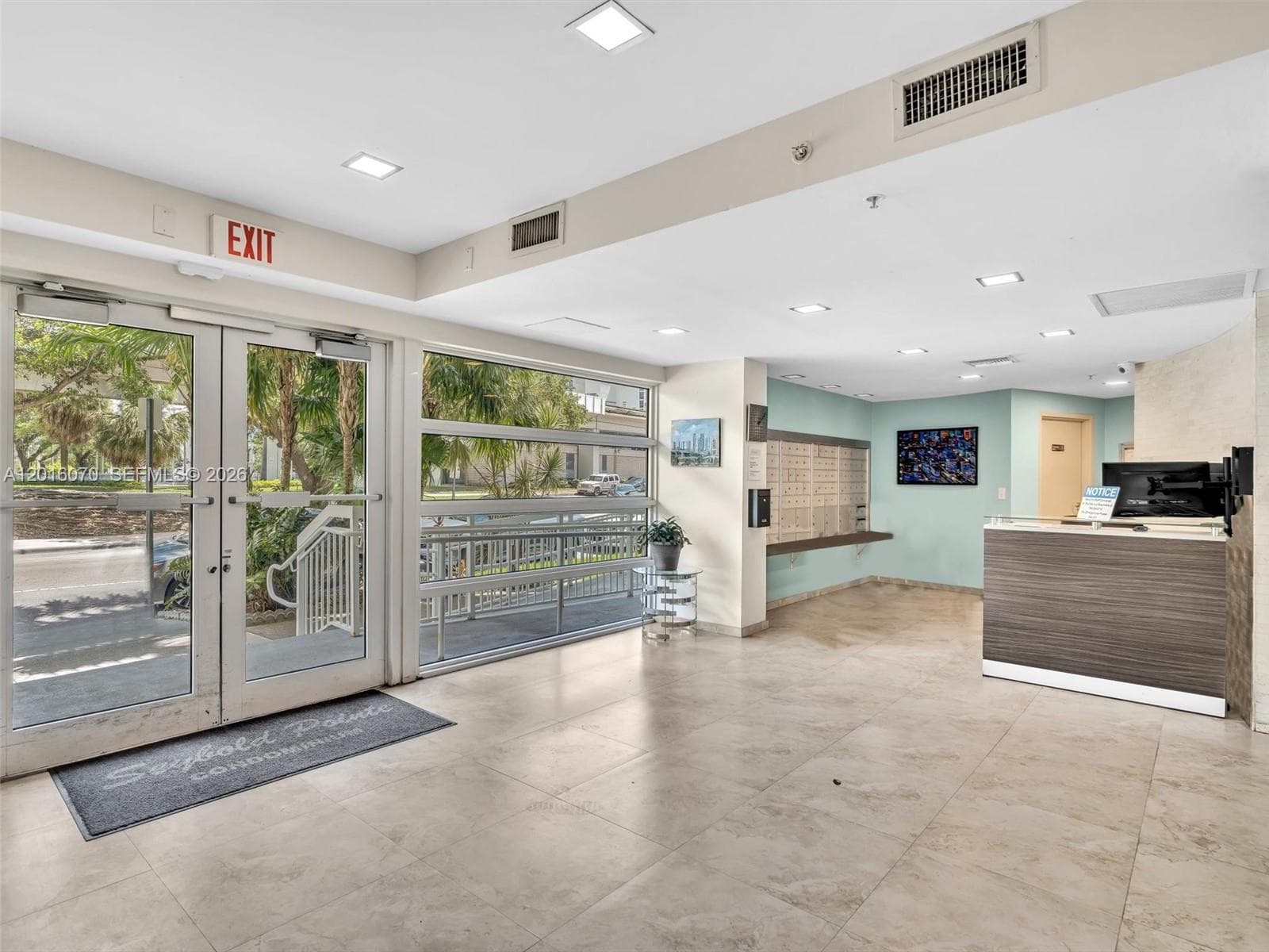 816 NW 11th St # 1208, Miami FL 33136 — 37