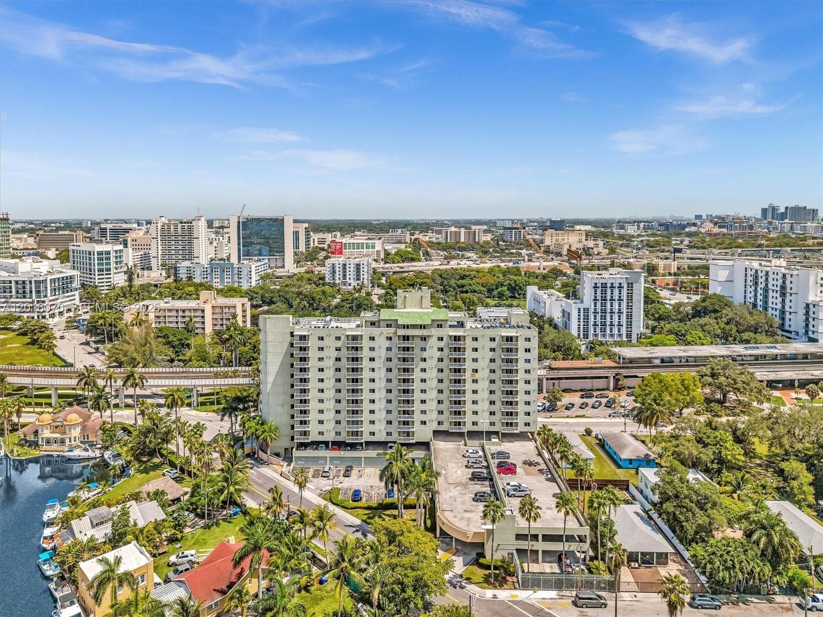 816 NW 11th St # 1208, Miami FL 33136 — 44