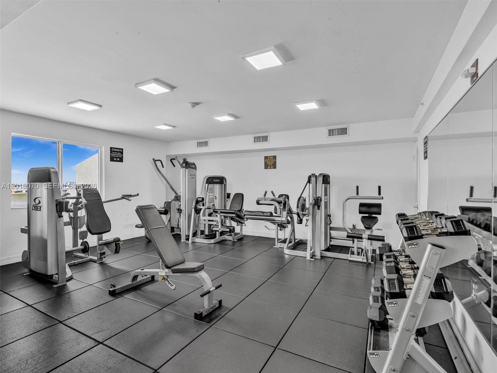 816 NW 11th St # 1208, Miami FL 33136 — 39
