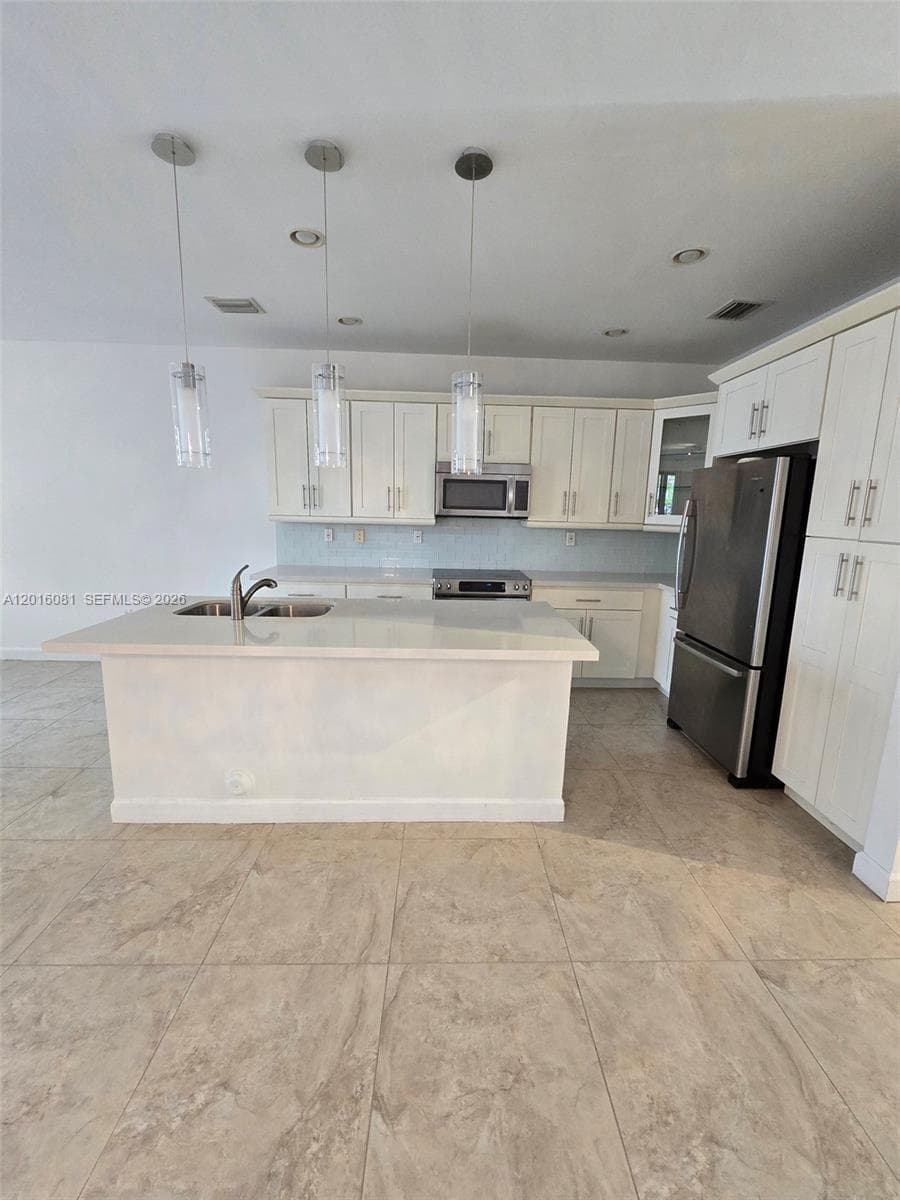 5810 NW 104th Path # 5810, Doral FL 33178 — 13