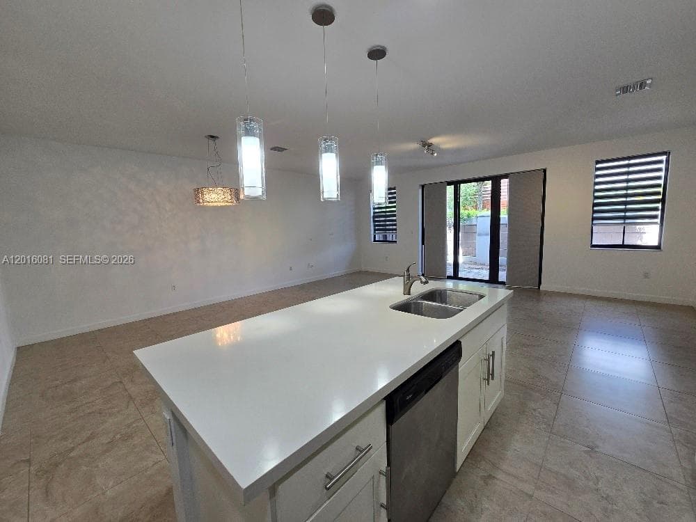 5810 NW 104th Path # 5810, Doral FL 33178 — 16