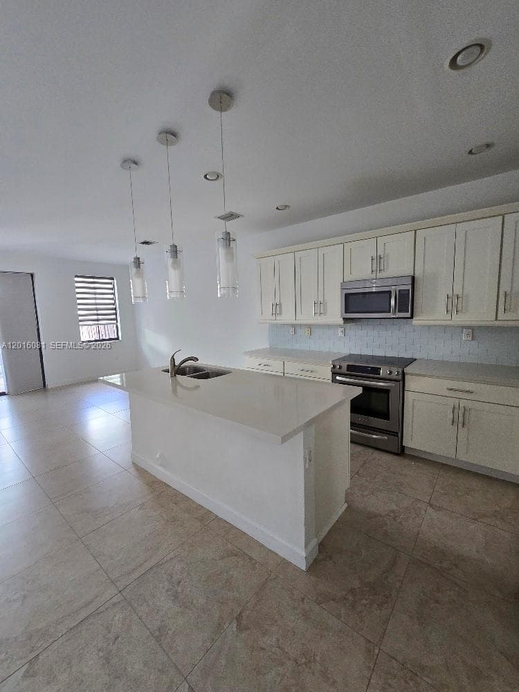 5810 NW 104th Path # 5810, Doral FL 33178 — 9
