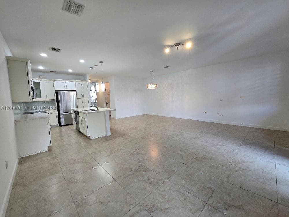 5810 NW 104th Path # 5810, Doral FL 33178 — 18