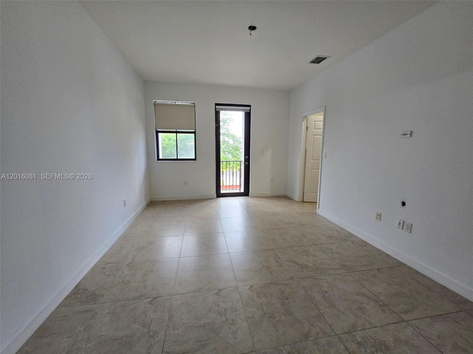5810 NW 104th Path # 5810, Doral FL 33178 — 37