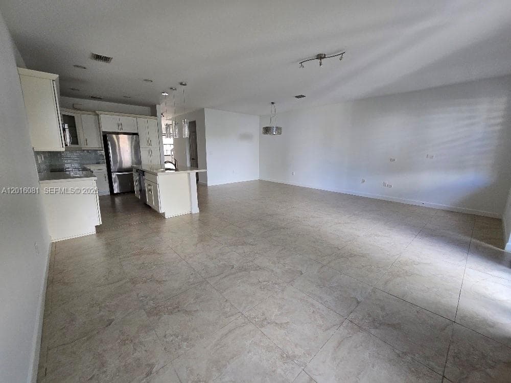 5810 NW 104th Path # 5810, Doral FL 33178 — 19