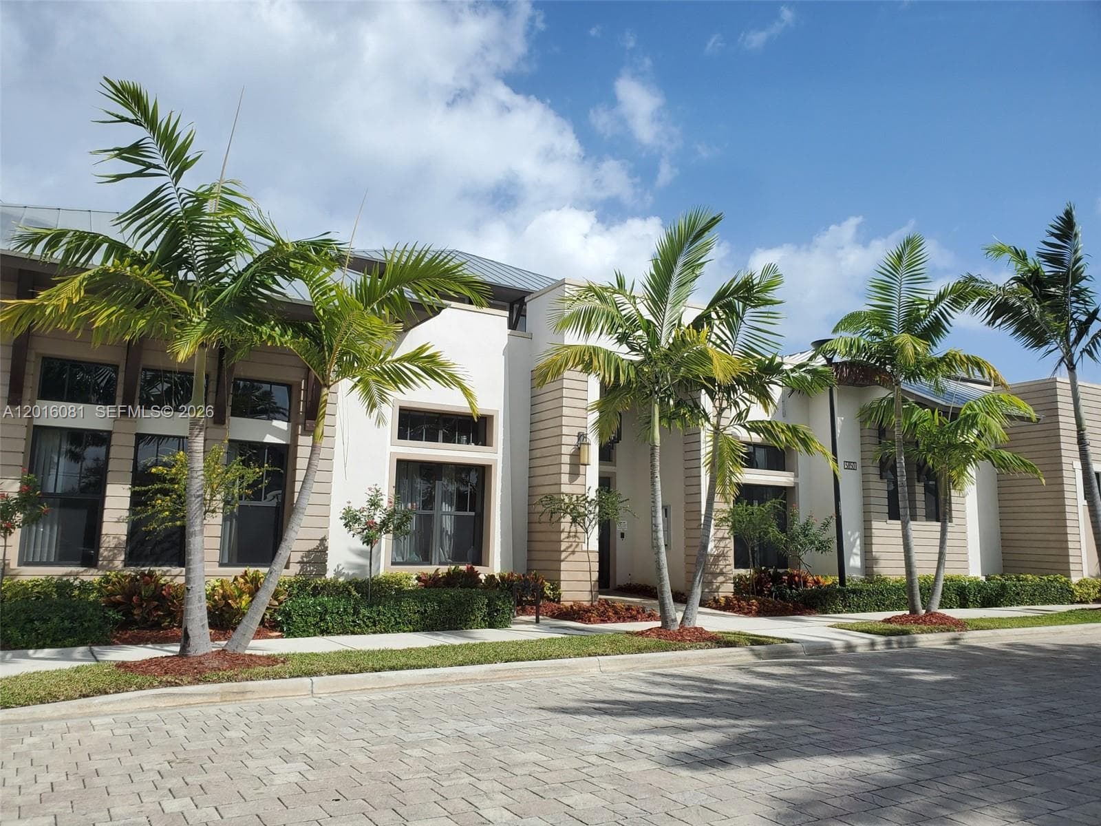 5810 NW 104th Path # 5810, Doral FL 33178 — 44