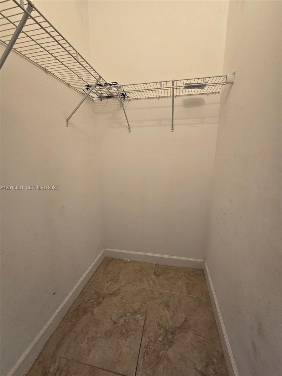 5810 NW 104th Path # 5810, Doral FL 33178 — 35