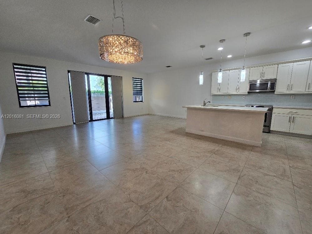 5810 NW 104th Path # 5810, Doral FL 33178 — 21