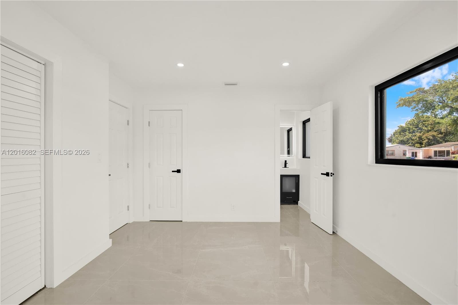 1020 NW 197th Ter, Miami Gardens FL 33169 — 28