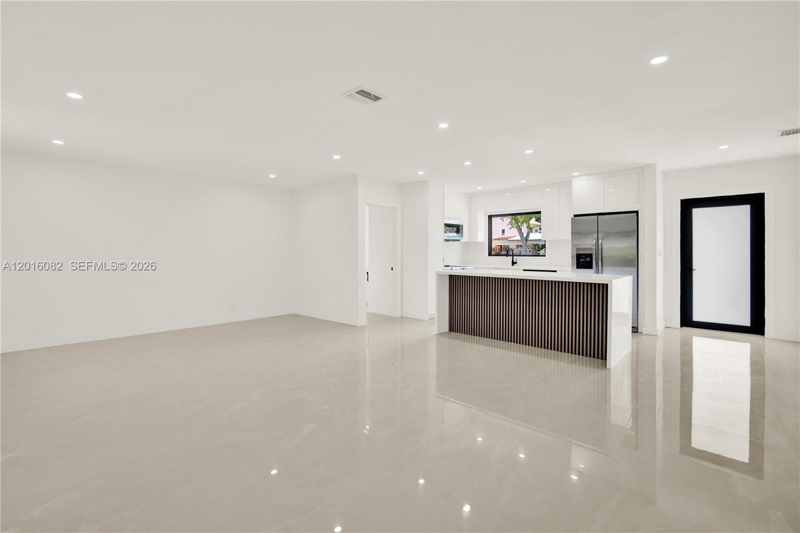 1020 NW 197th Ter, Miami Gardens FL 33169 — 14