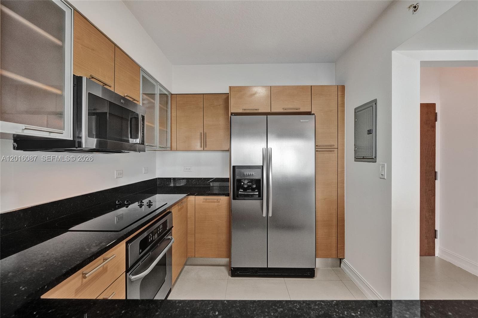 31 SE 5th St # 2305, Miami FL 33131 — 14