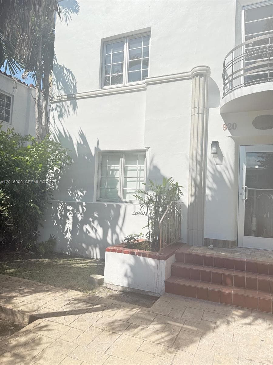 920 Euclid Ave # 3, Miami Beach FL 33139 — 1