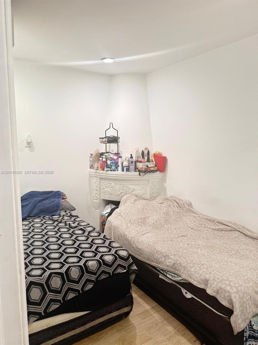 920 Euclid Ave # 3, Miami Beach FL 33139 — 4