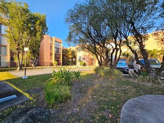9420 W Flagler St # 103, Miami FL 33174 — 50