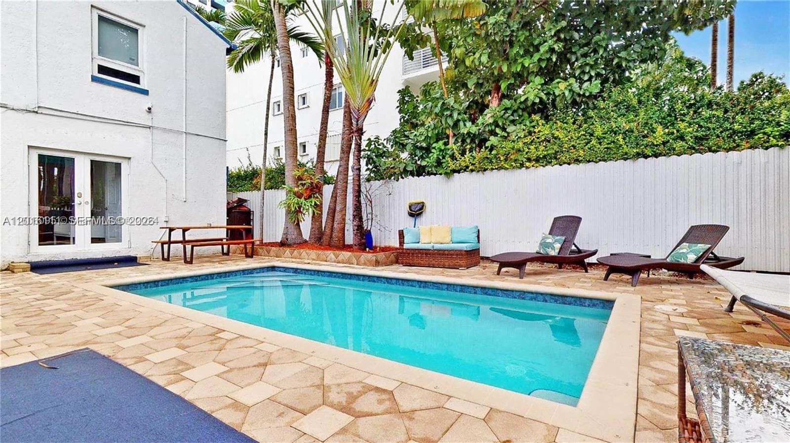 1400 West Ave, Miami Beach FL 33139 — 6