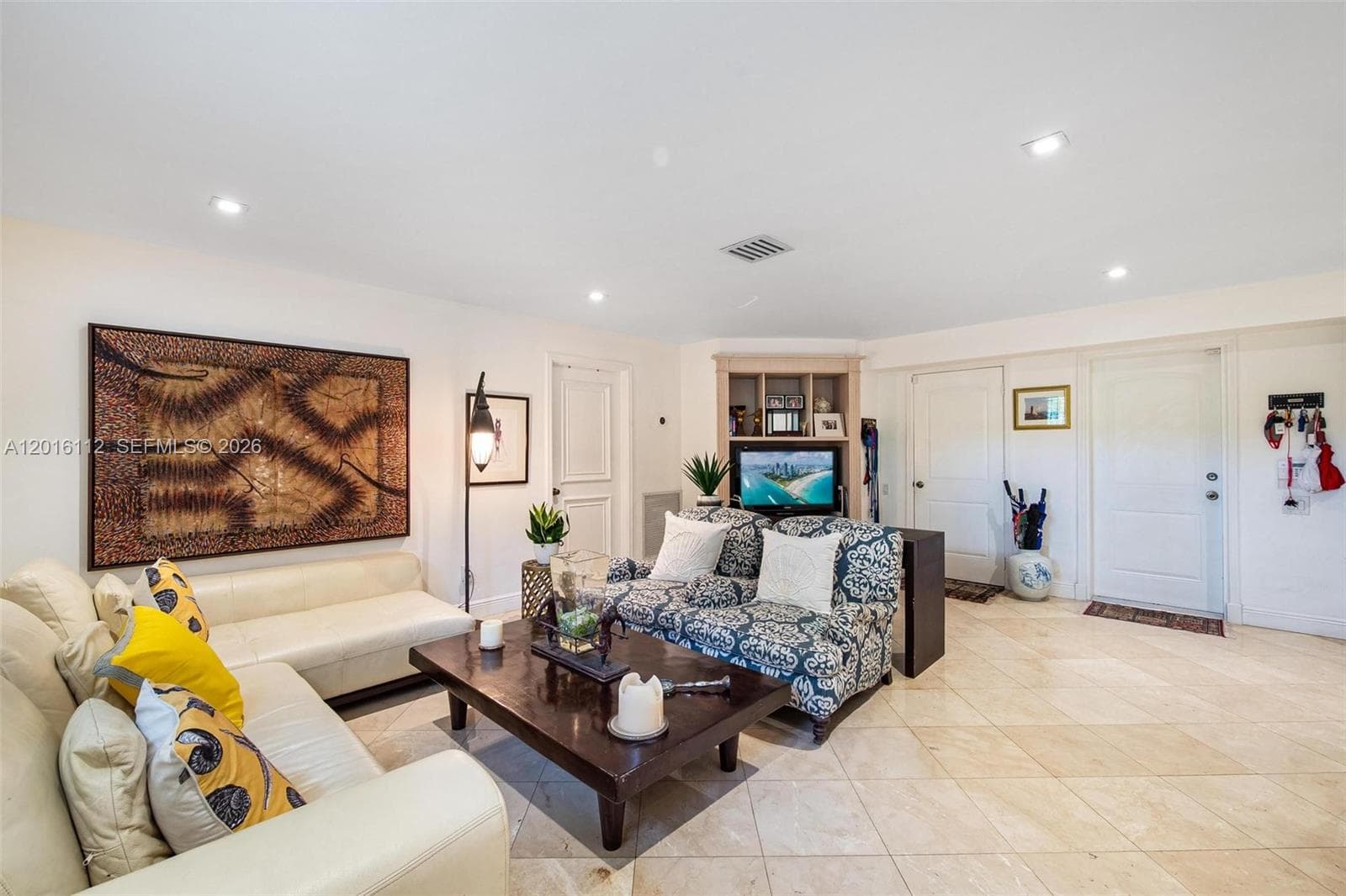 L Hermitage, Miami, FL — 27