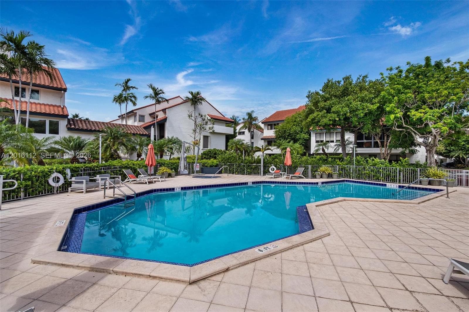 L Hermitage, Miami, FL — 49