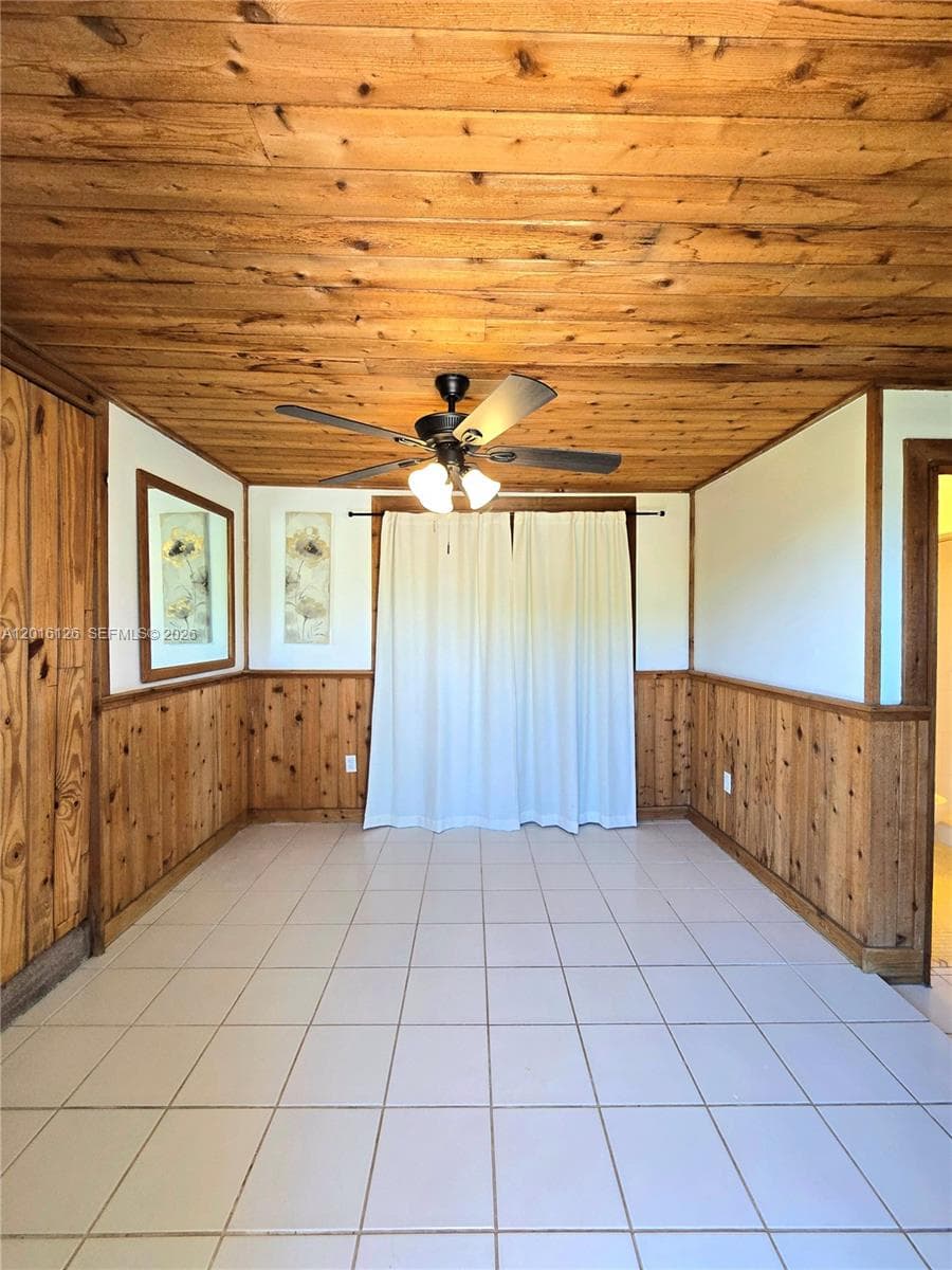 27660 SW 162nd Ave side, Homestead FL 33031 — 2