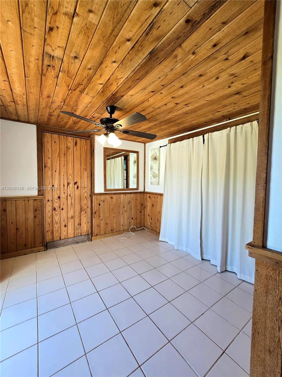 27660 SW 162nd Ave side, Homestead FL 33031 — 3