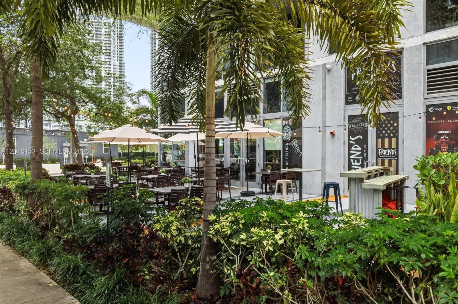 31 SE 6th St # 1904, Miami FL 33131 — 27
