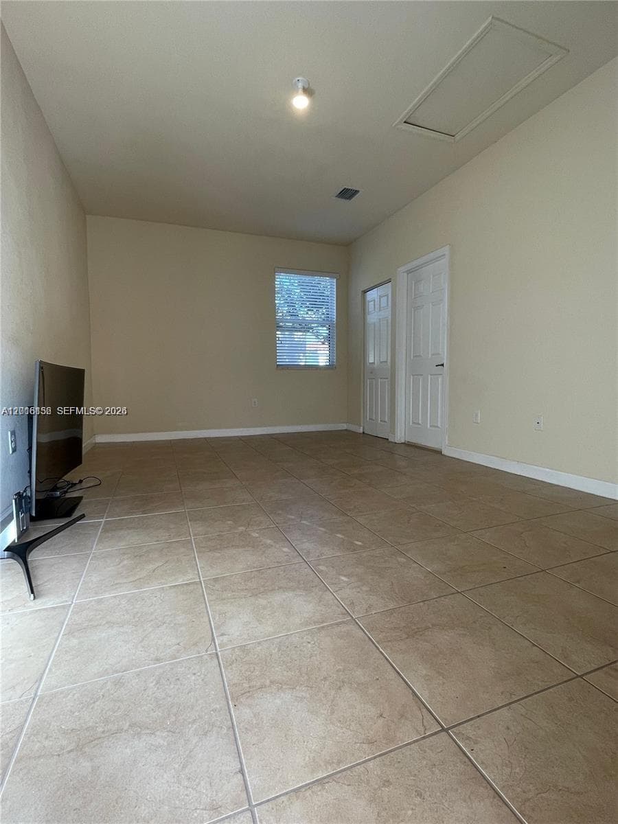 9351 SW 171st Ave, Miami FL 33196 — 9