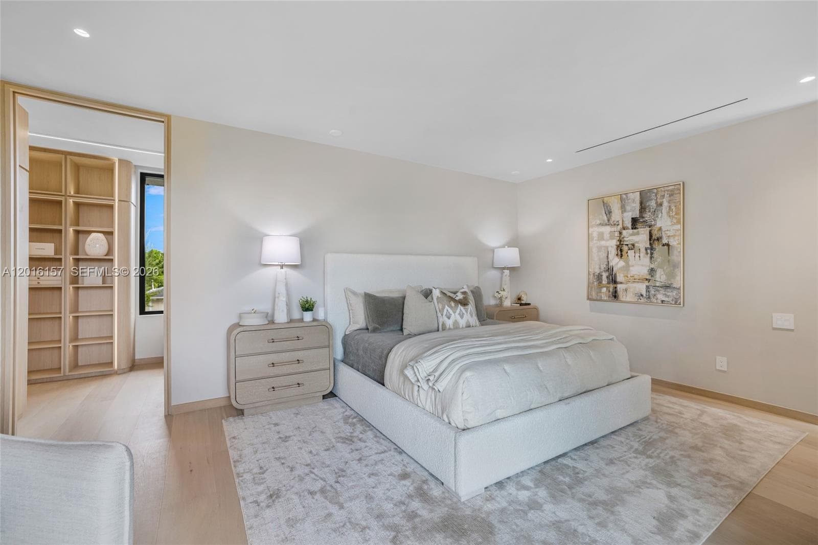 4550 N Jefferson Ave, Miami Beach FL 33140 — 50