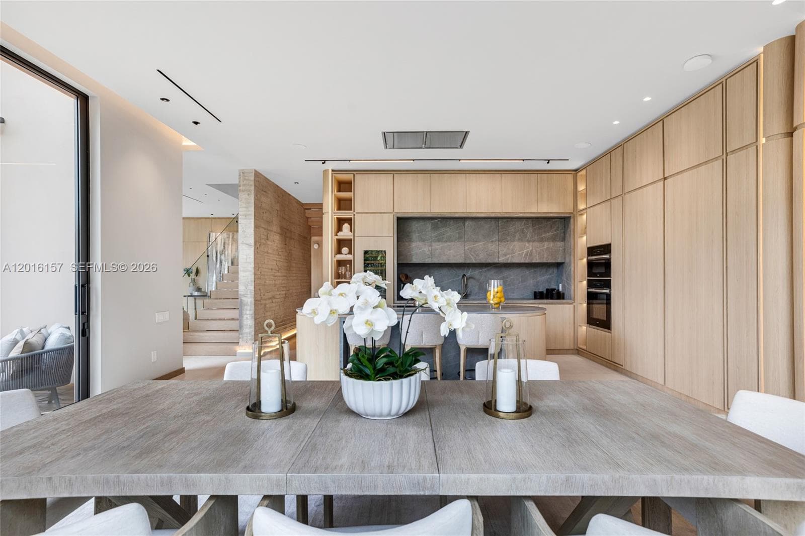 4550 N Jefferson Ave, Miami Beach FL 33140 — 31