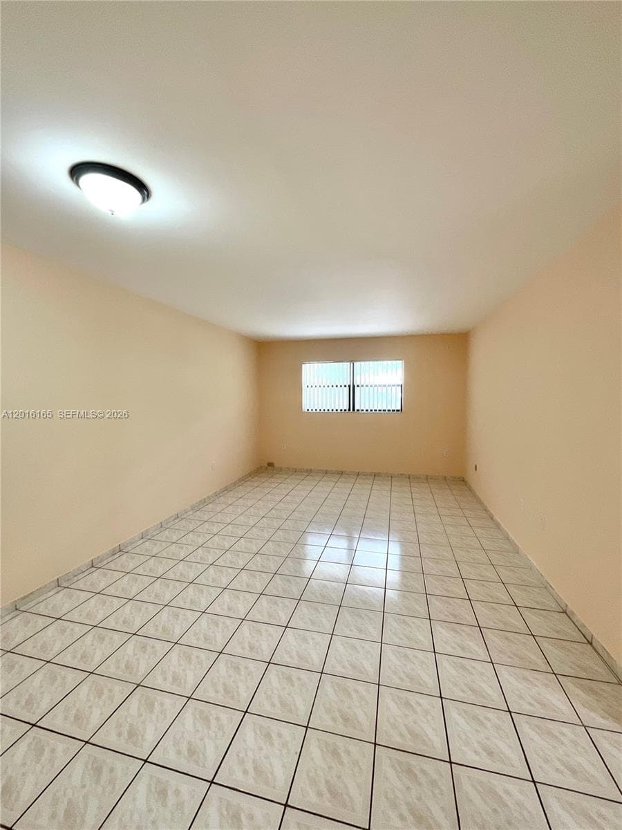 3522 NE 166th St # 7, North Miami Beach FL 33160 — 5
