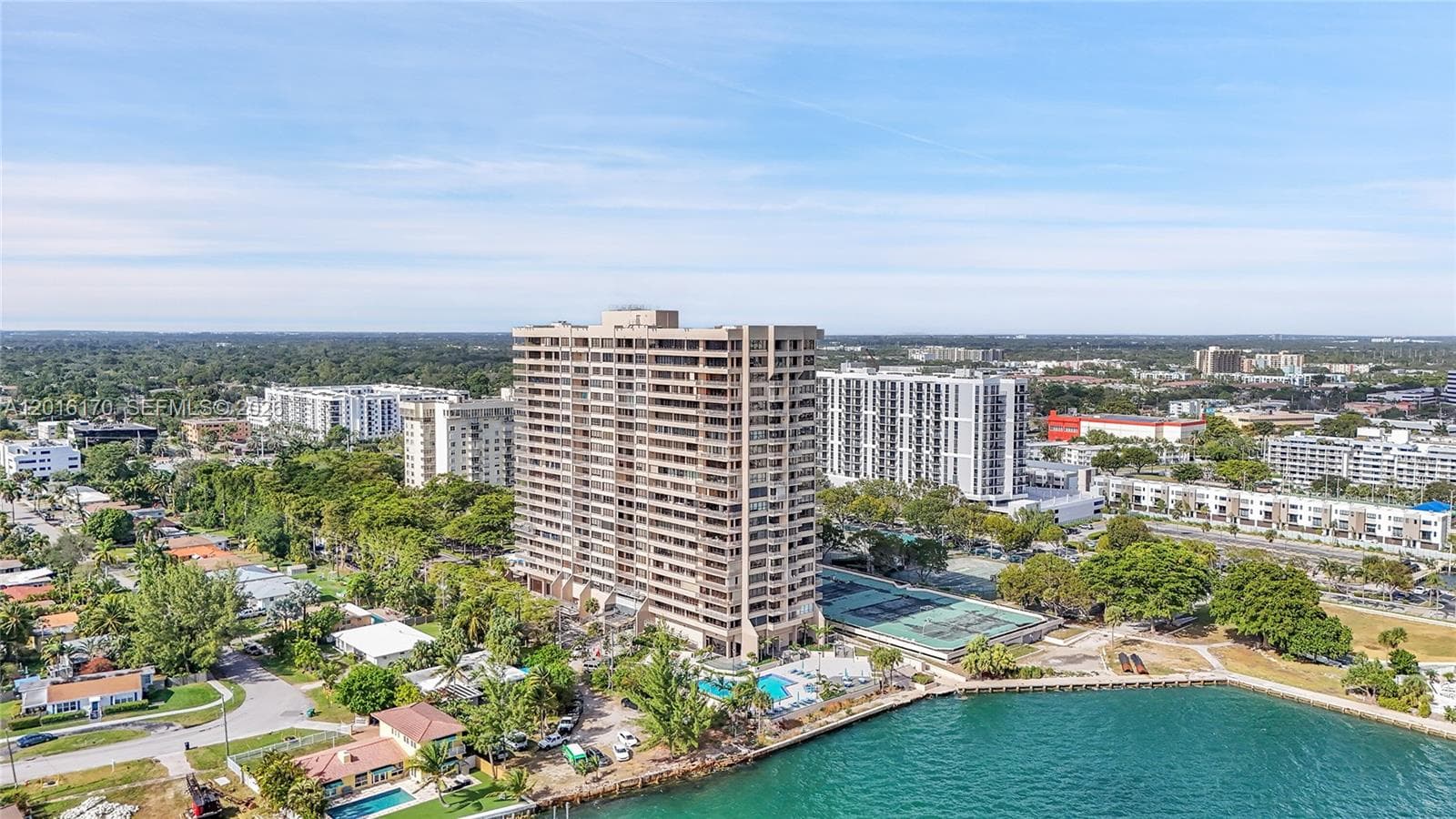 11113 Biscayne Blvd # 255, Miami FL 33181 — 52