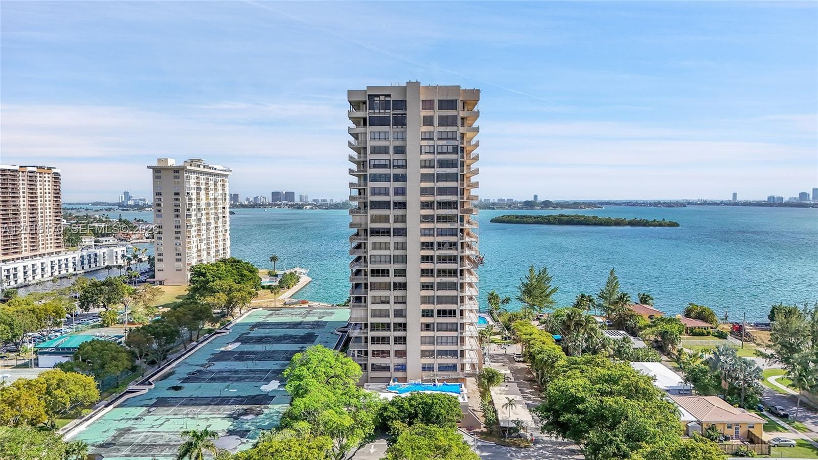 11113 Biscayne Blvd # 255, Miami FL 33181 — 47