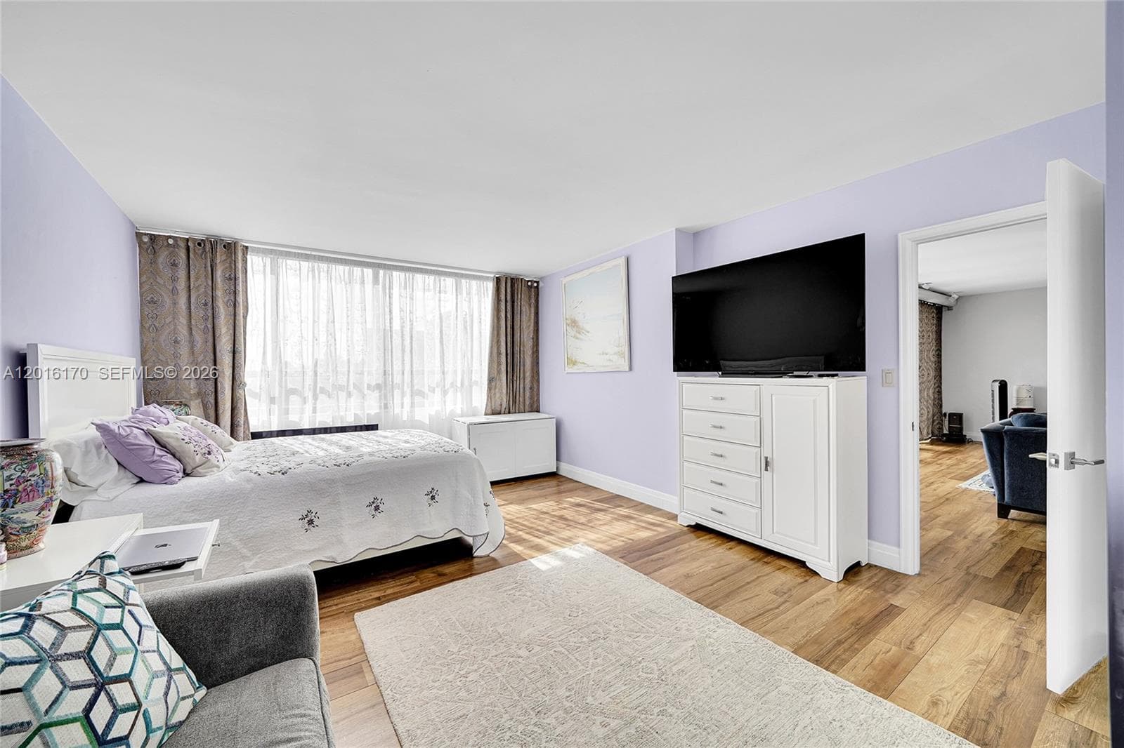 11113 Biscayne Blvd # 255, Miami FL 33181 — 24