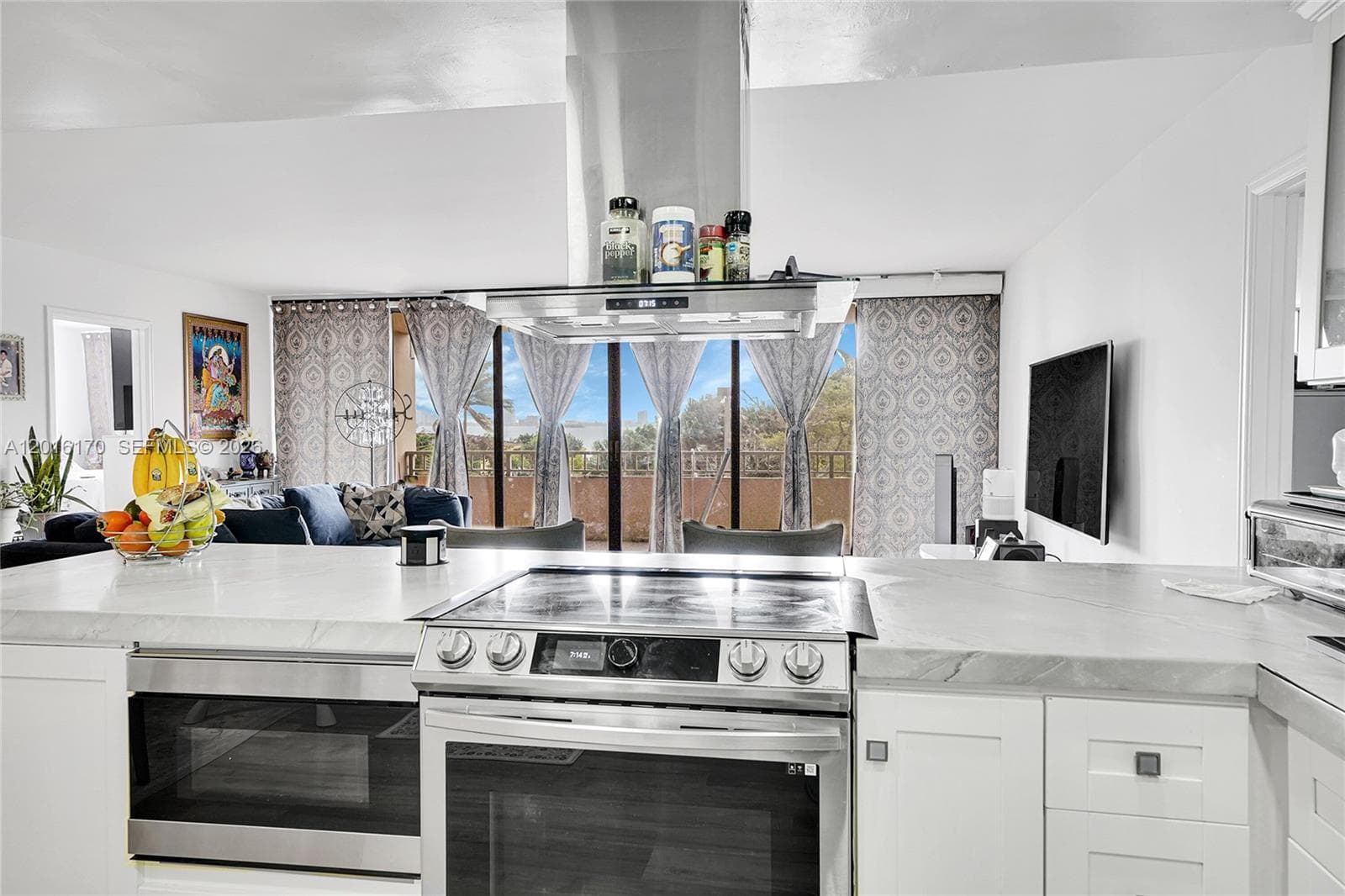 11113 Biscayne Blvd # 255, Miami FL 33181 — 15