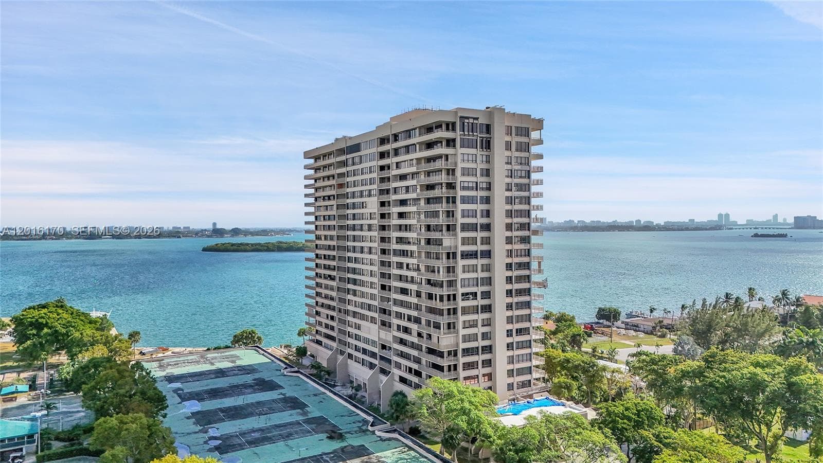 11113 Biscayne Blvd # 255, Miami FL 33181 — 48